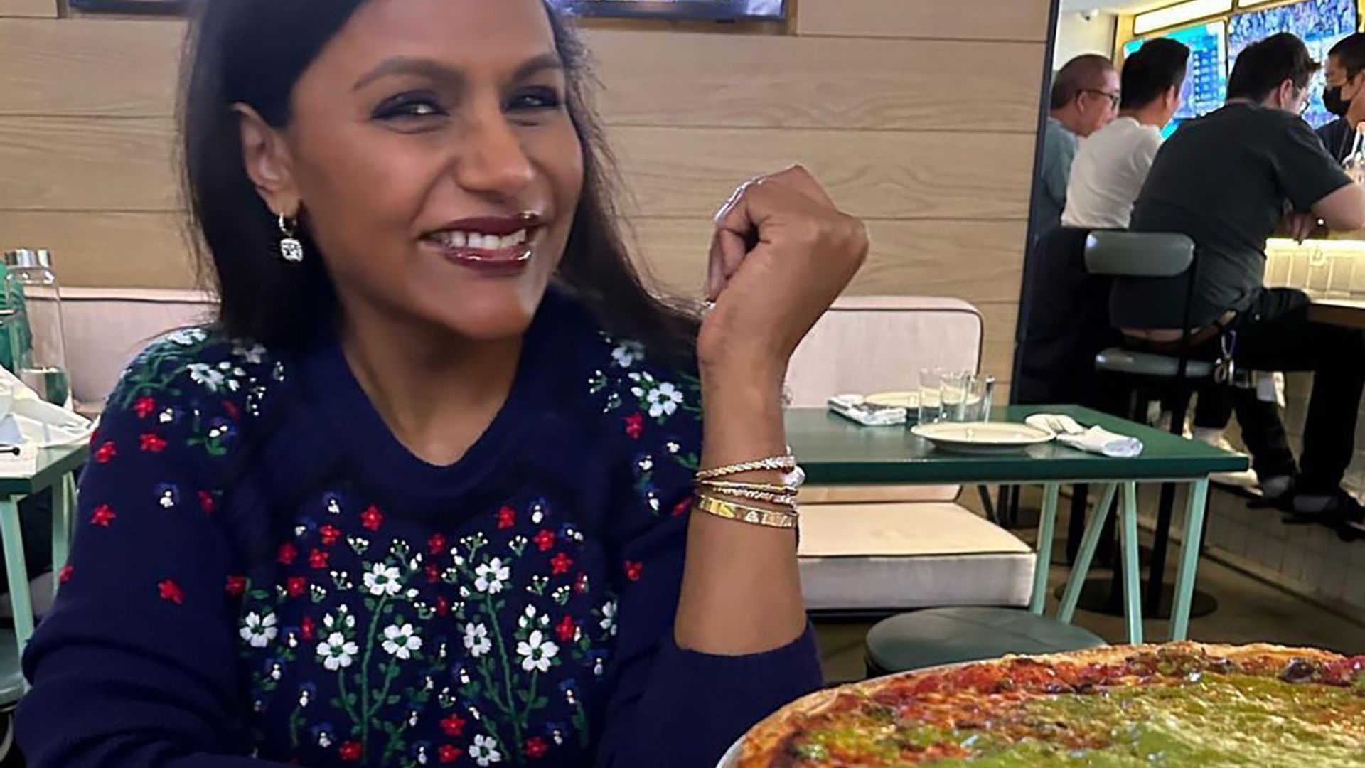 Mindy Kaling Hits Back At Comment On Her Eating After Recent Weight