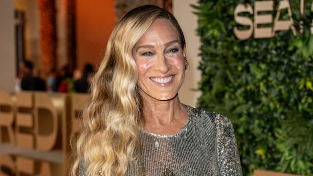 Sarah Jessica Parker in a sparkly dress on the red carpet