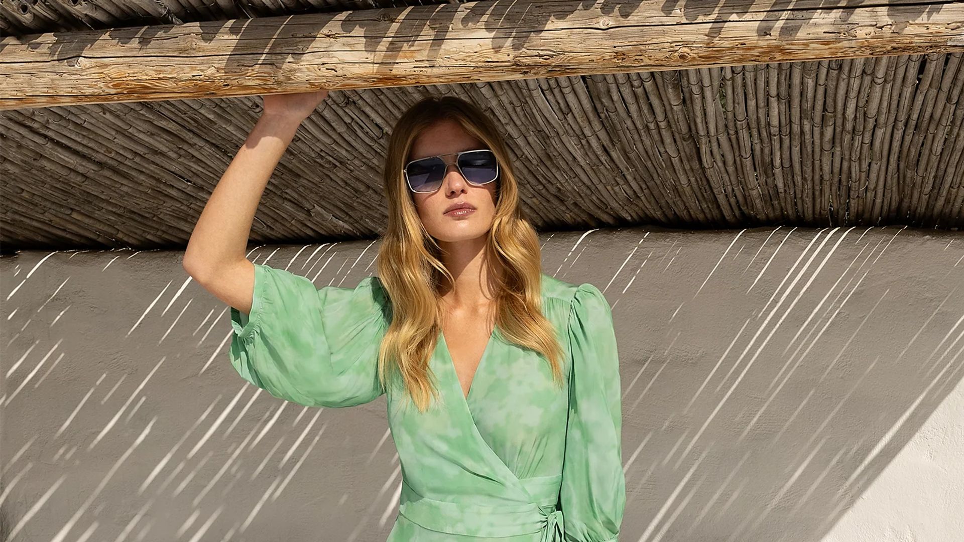 HANSINE - Pheobe Dress in Green Watercolour Print