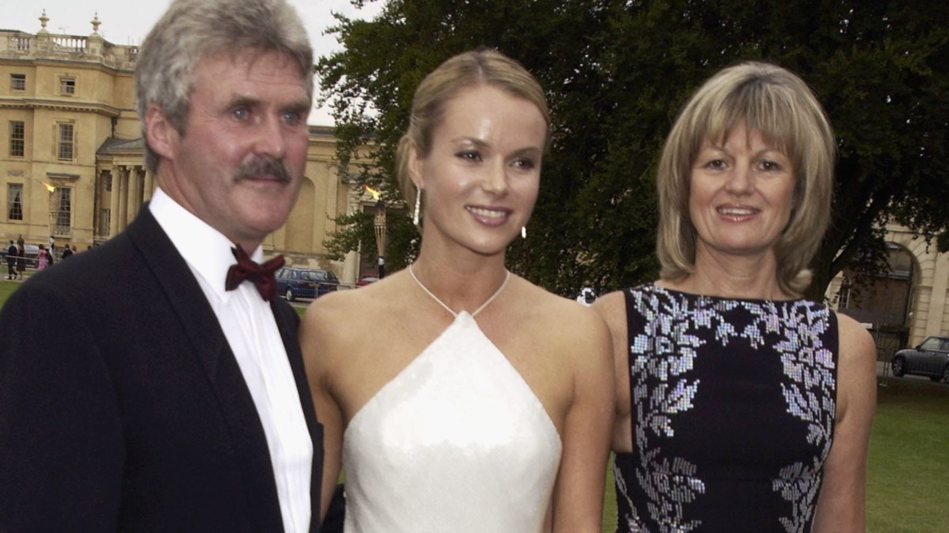 Amanda Holden S Surprising Confession Her Mum And Dad Are Extras In