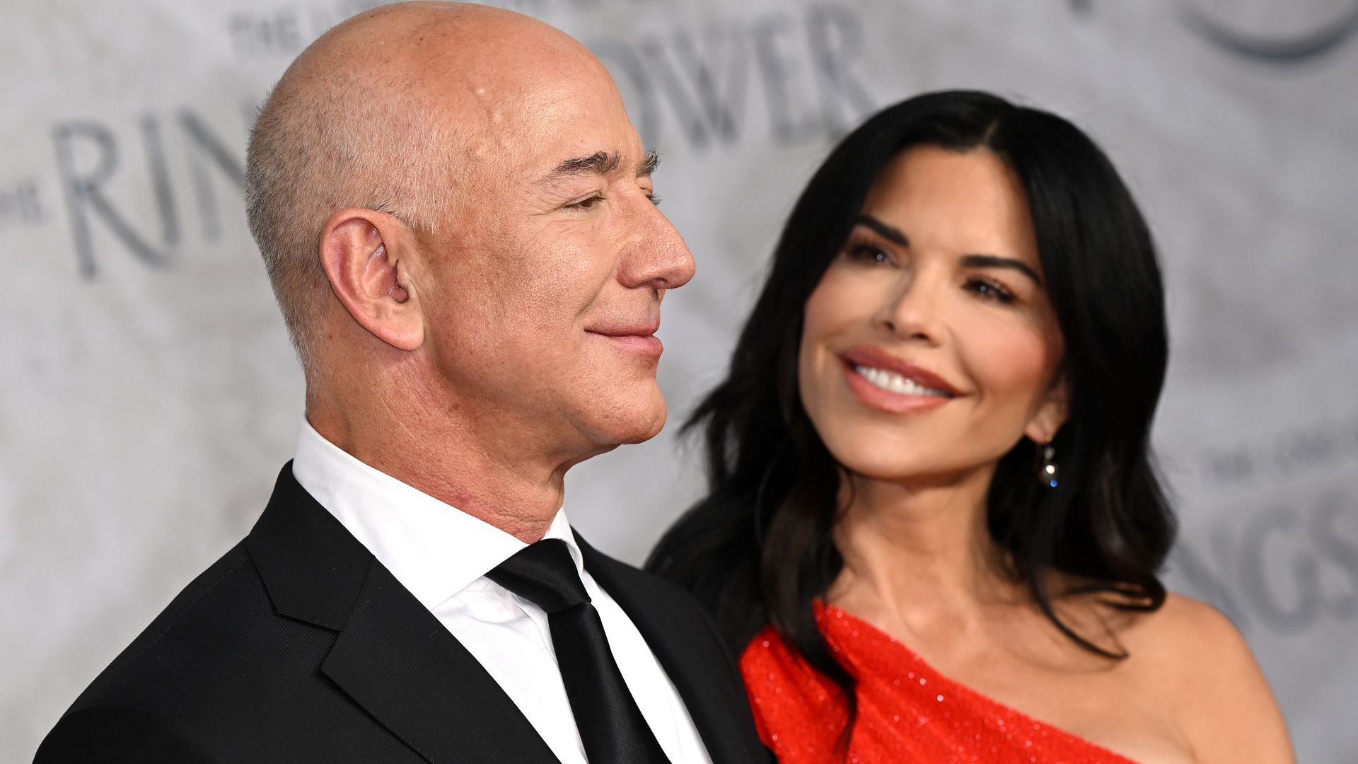 Lauren Sanchez praises fiance Jeff Bezos as pair celebrate 'incredible' news