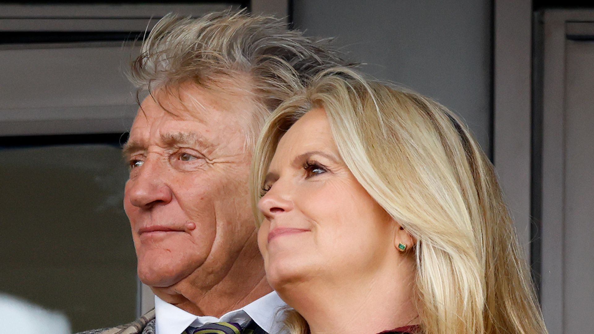 Rod Stewart and Penny Lancaster confuse fans with photo from 'romantic' getaway 