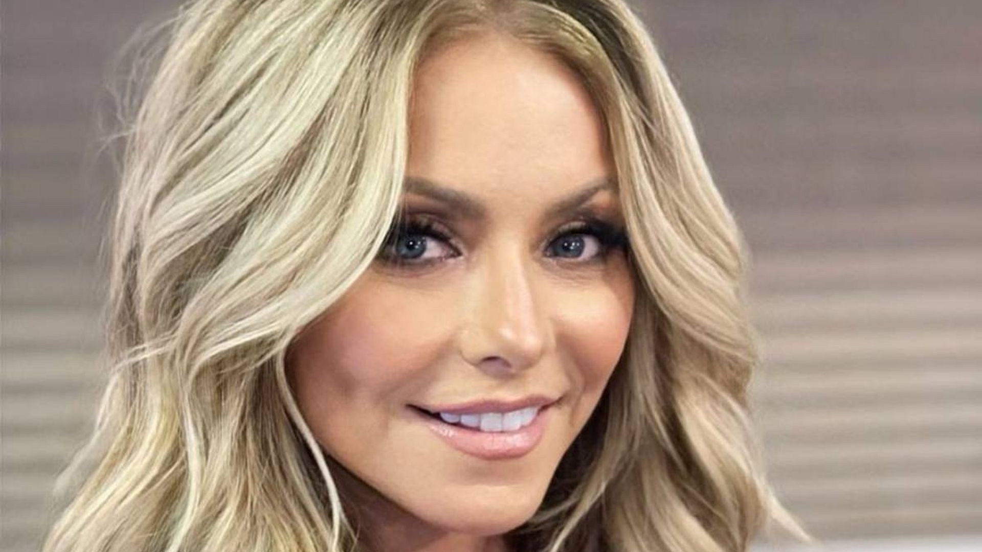 1. Kelly Ripa's Blue Hair Color Transformation - wide 1