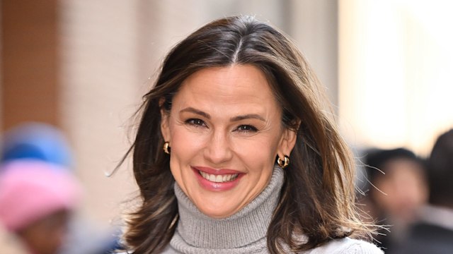 Jennifer Garner leaves ABC's "The View" on the Upper West Side on November 27, 2023 in New York City.
