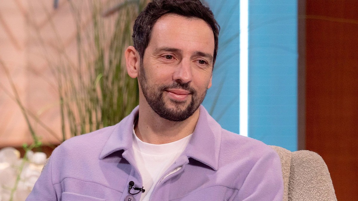 Ralf Little to move home if he quits Death in Paradise? HELLO!