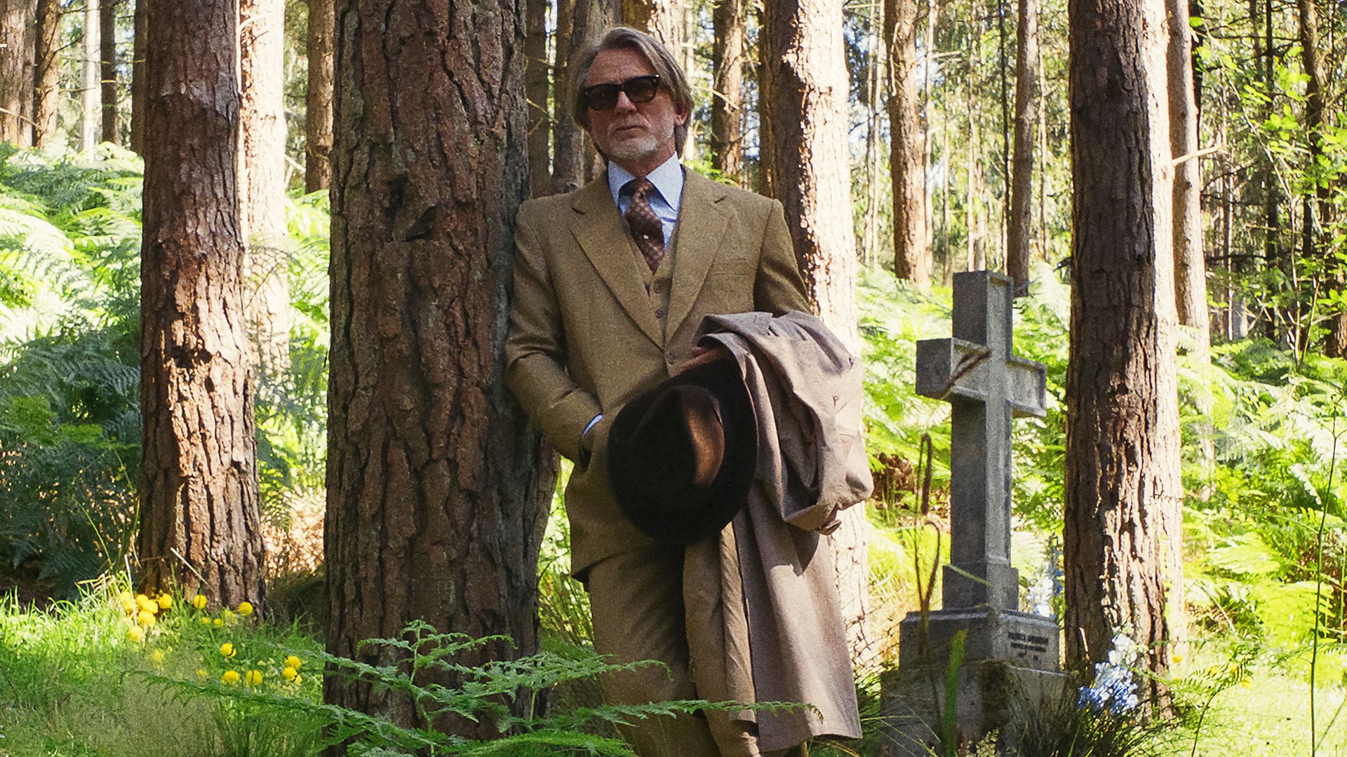 Netflix viewers notice interesting difference in 'refreshing' new Knives Out film trailer