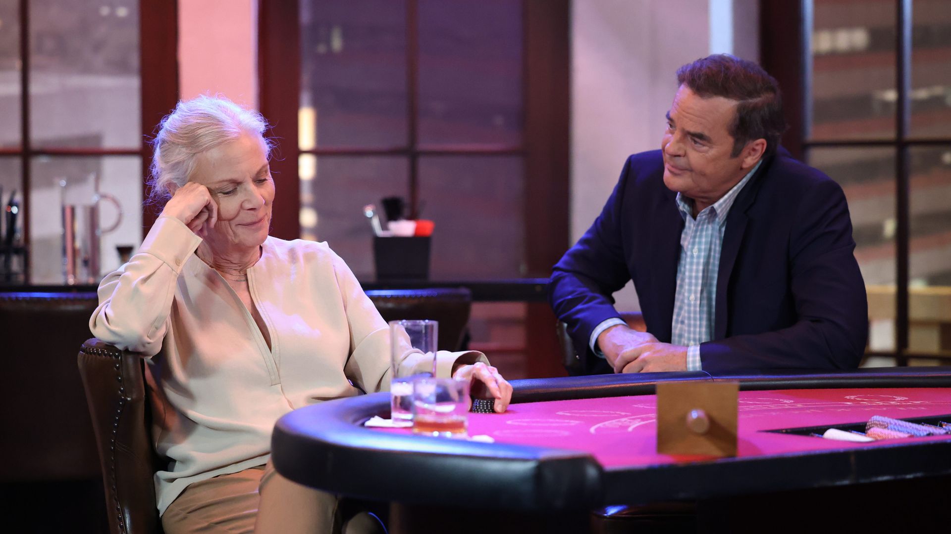 Jane Elliot and Wally Kurth  in General Hospital