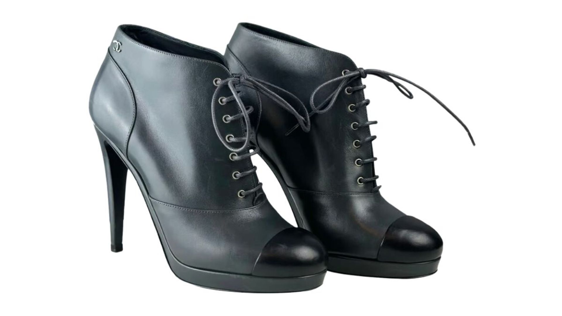 Lace-up Ankle Boots - Chanel 