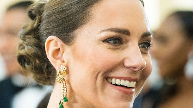 kate middleton hair up