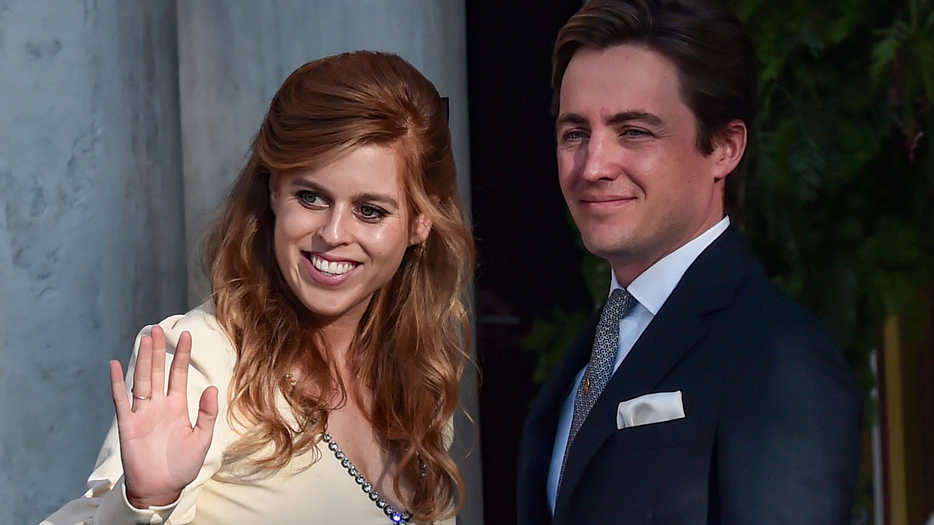Why there are only 6 photos of Princess Beatrice's wedding in the public domain