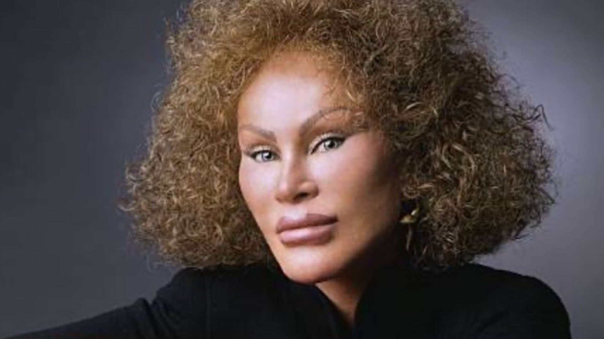 'Catwoman' Jocelyn Wildenstein, 82, reveals her face pre-surgery in surprising throwback photo