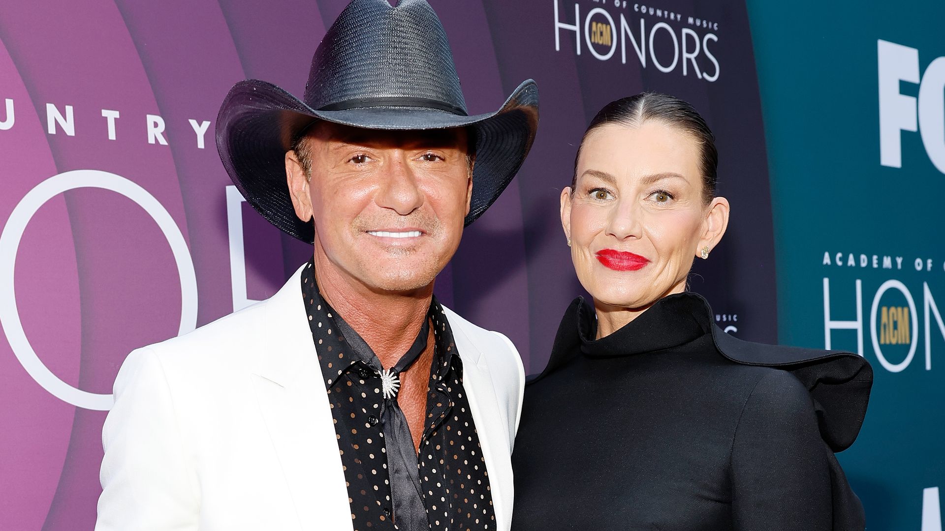 Tim McGraw and Faith Hill on the red carpet 