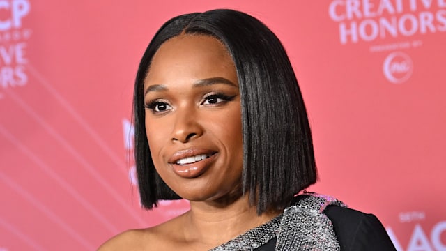 Jennifer Hudson on the red carpet 