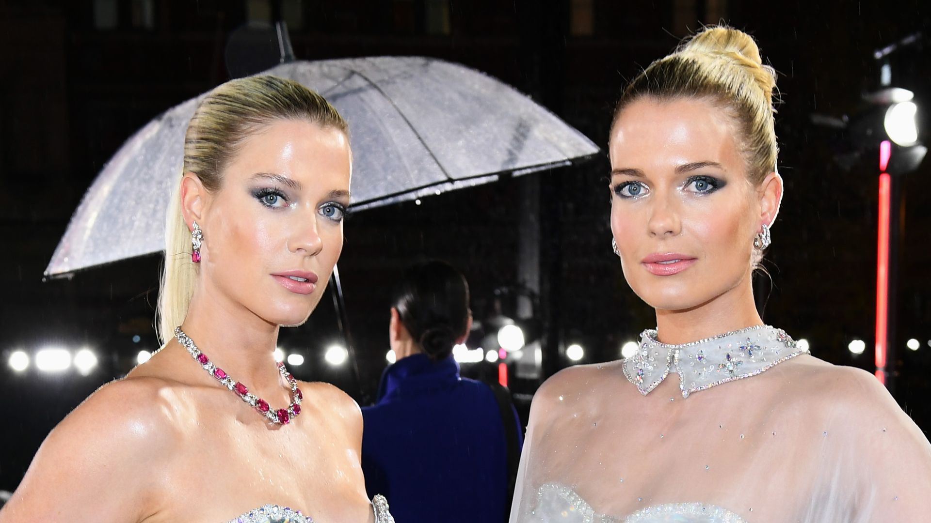 LONDON, ENGLAND - DECEMBER 04: Amelia Spencer and Eliza Spencer attend The Fashion Awards 2023 presented by Pandora at the Royal Albert Hall on December 04, 2023 in London, England. (Photo by Joe Maher/Getty Images)