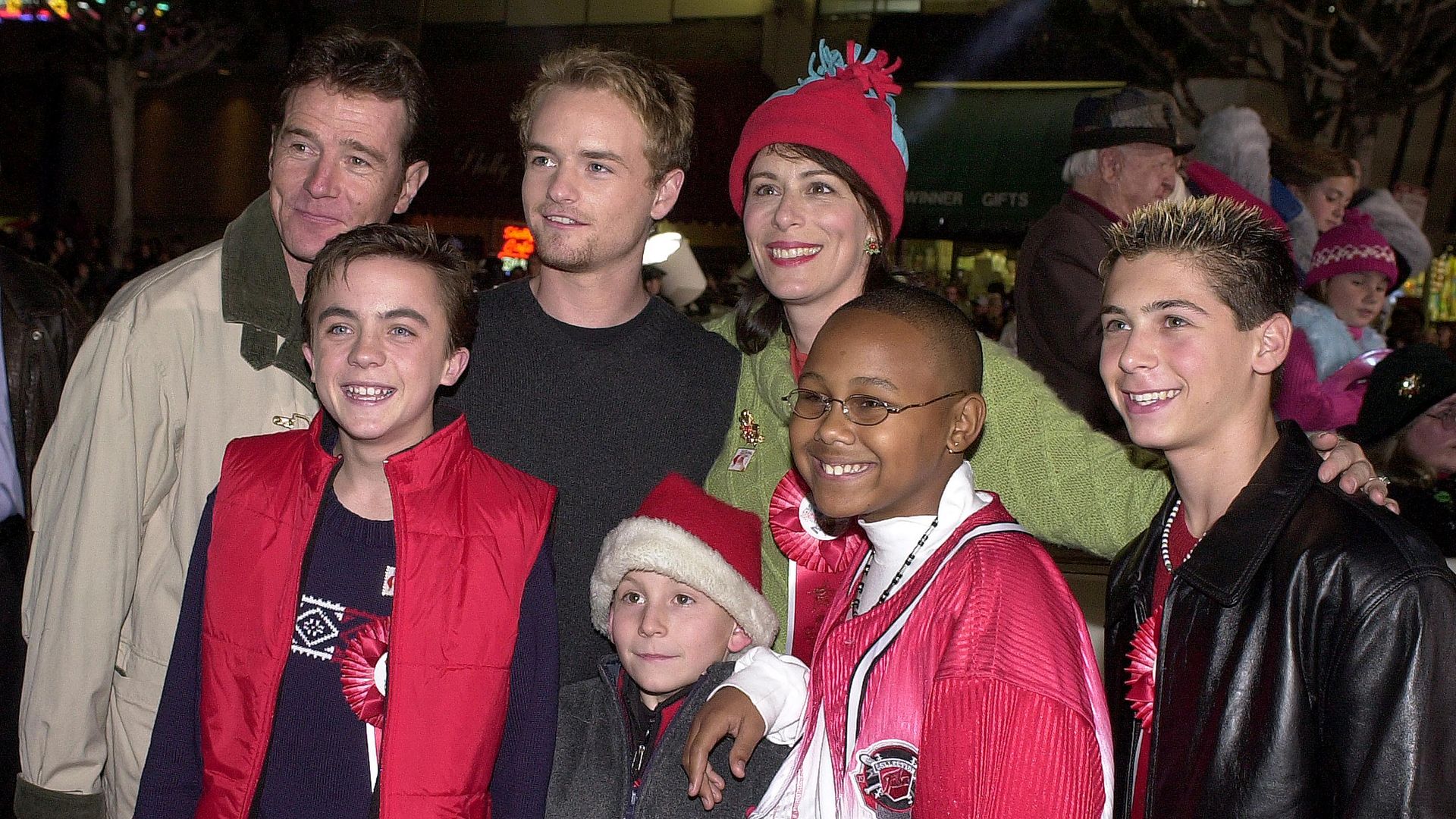 The cast of "Malcolm in the Middle" poses for a photo November 26, 2000 at the Hollywood Christmas Parade 