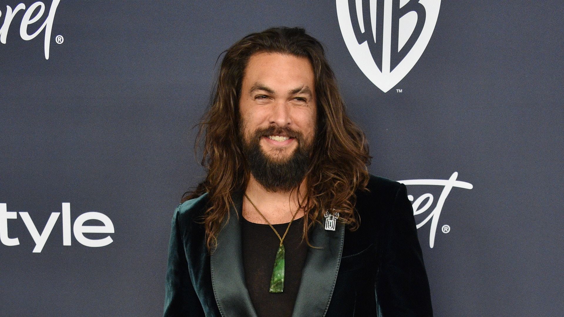 jason momoa suit