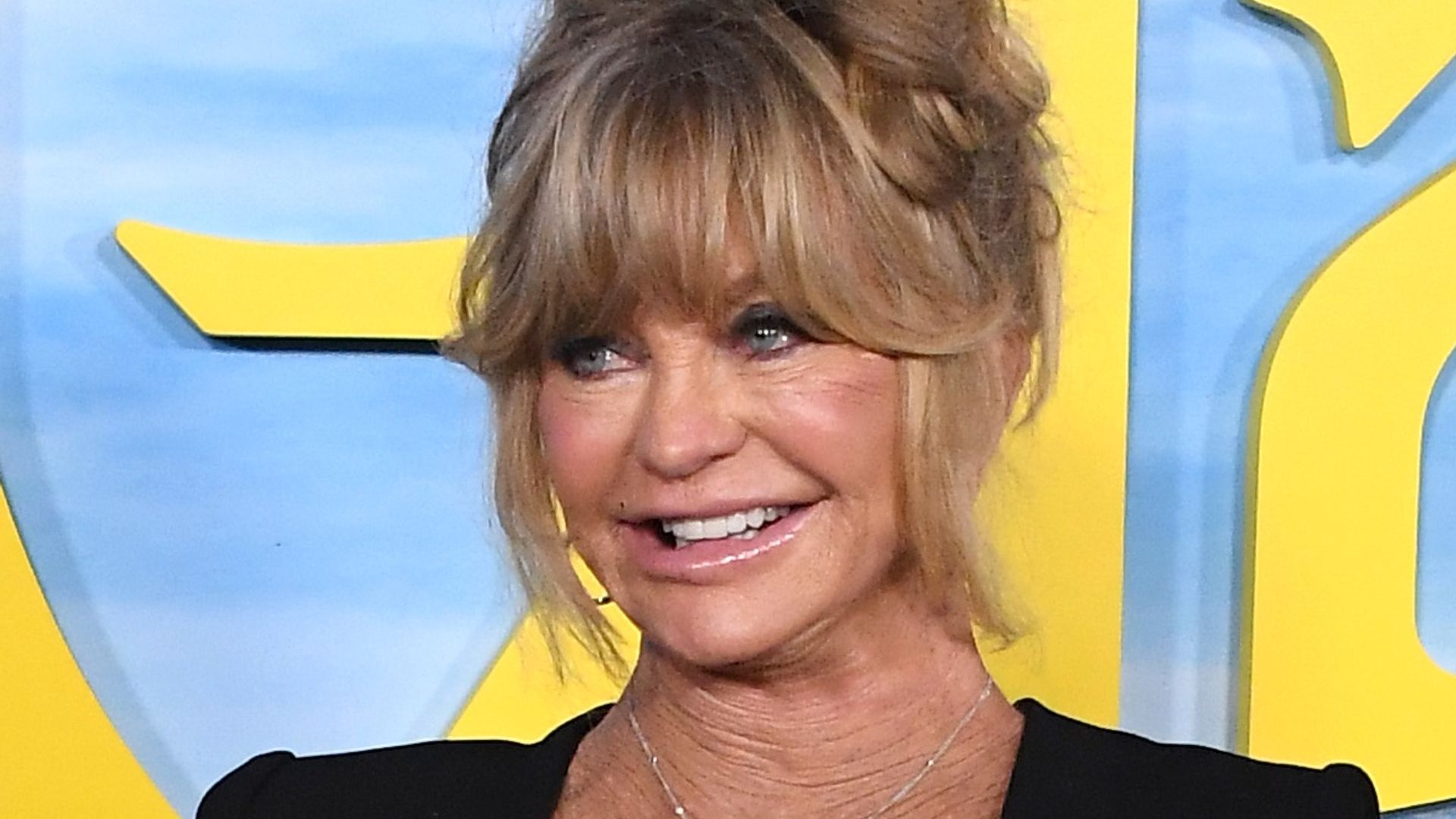 Goldie Hawn Shares Intimate Glimpse Into Bedroom At Multi-million 