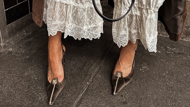 The Mum Lifestyled wearing Free People bloomers
