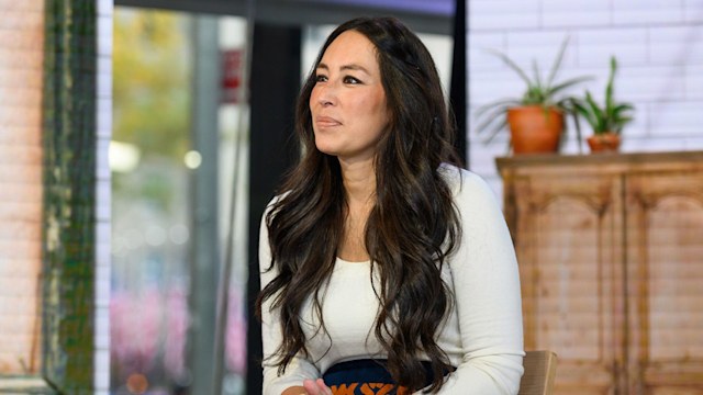 joanna gaines table