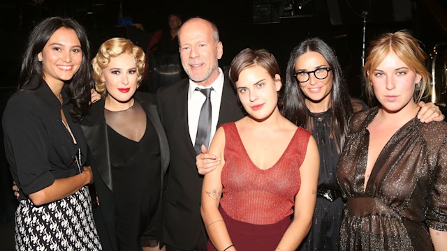 NEW YORK, NY - SEPTEMBER 21:  (EXCLUSIVE COVERAGE) (L-R) Emma Heming, Rumer Willis, father Bruce Willis, sister Tallulah Belle Willis, mother Demi Moore and sister Scout LaRue Willis pose backstage as Rumer makes her broadway debut as "Roxie Hart" in Broadway's "Chicago" on Broadway at The Ambassador Theater on September 21, 2015 in New York City.  (Photo by Bruce Glikas/FilmMagic)