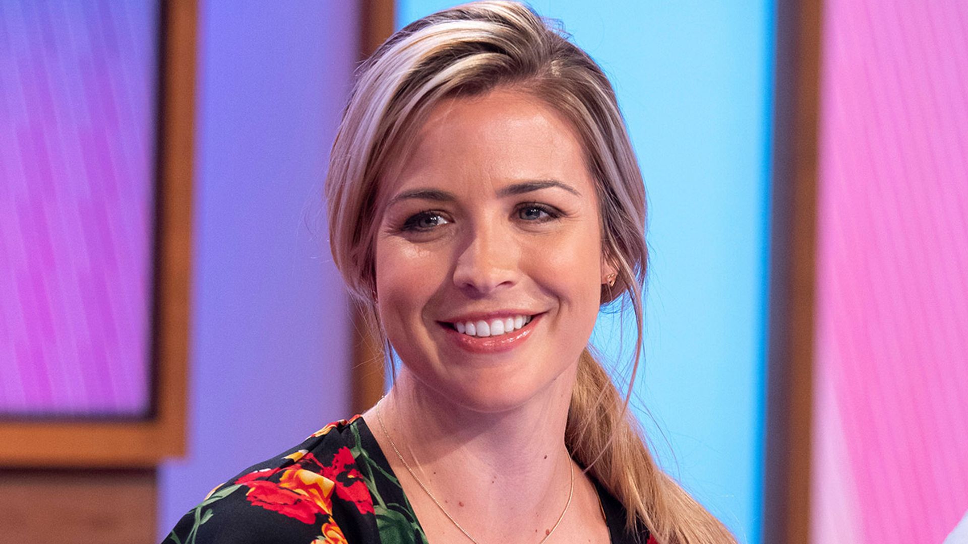 Gemma Atkinson reveals her post-baby stomach exercises - and they only take  15 minutes