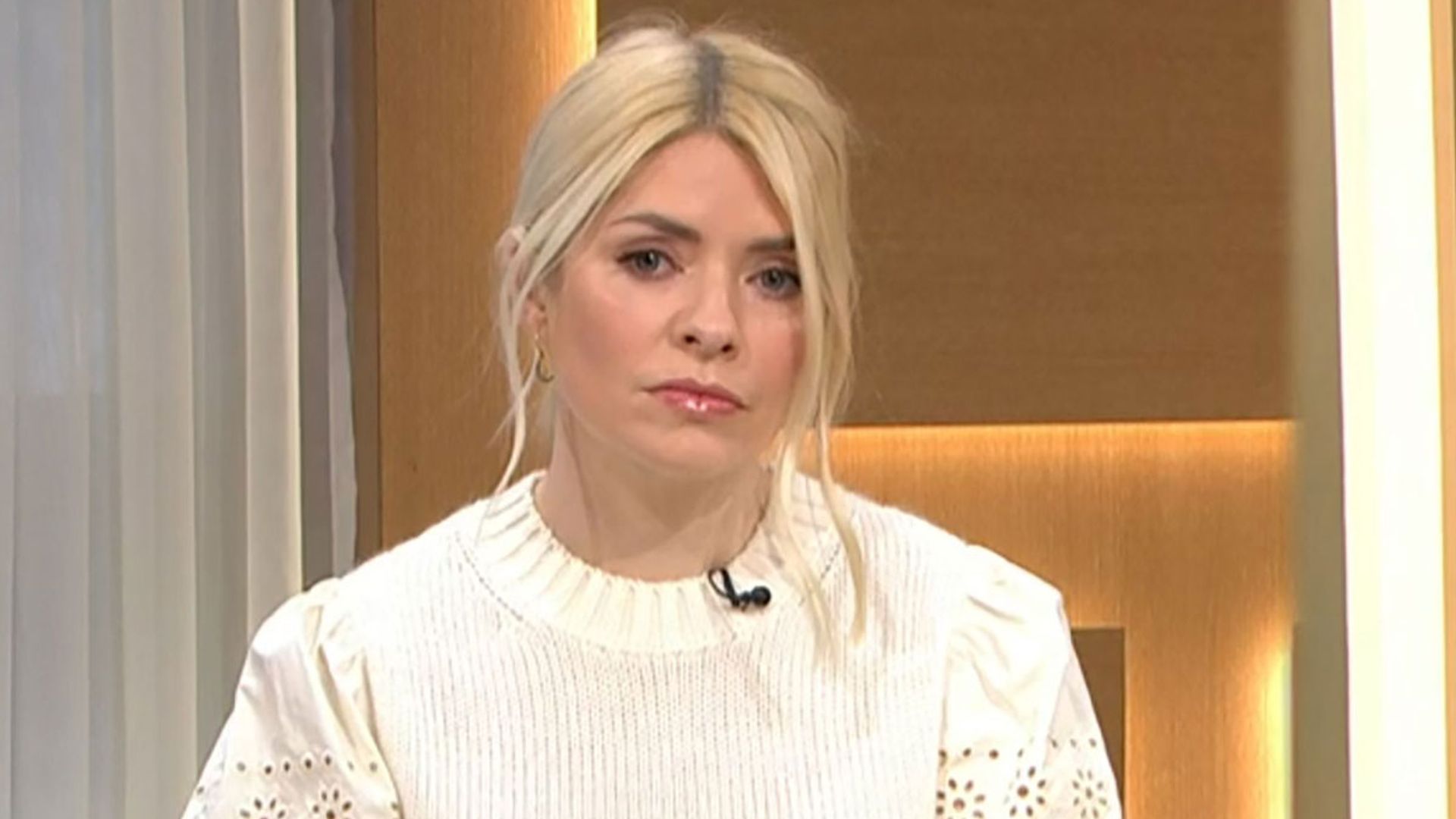 holly willoughby sad face