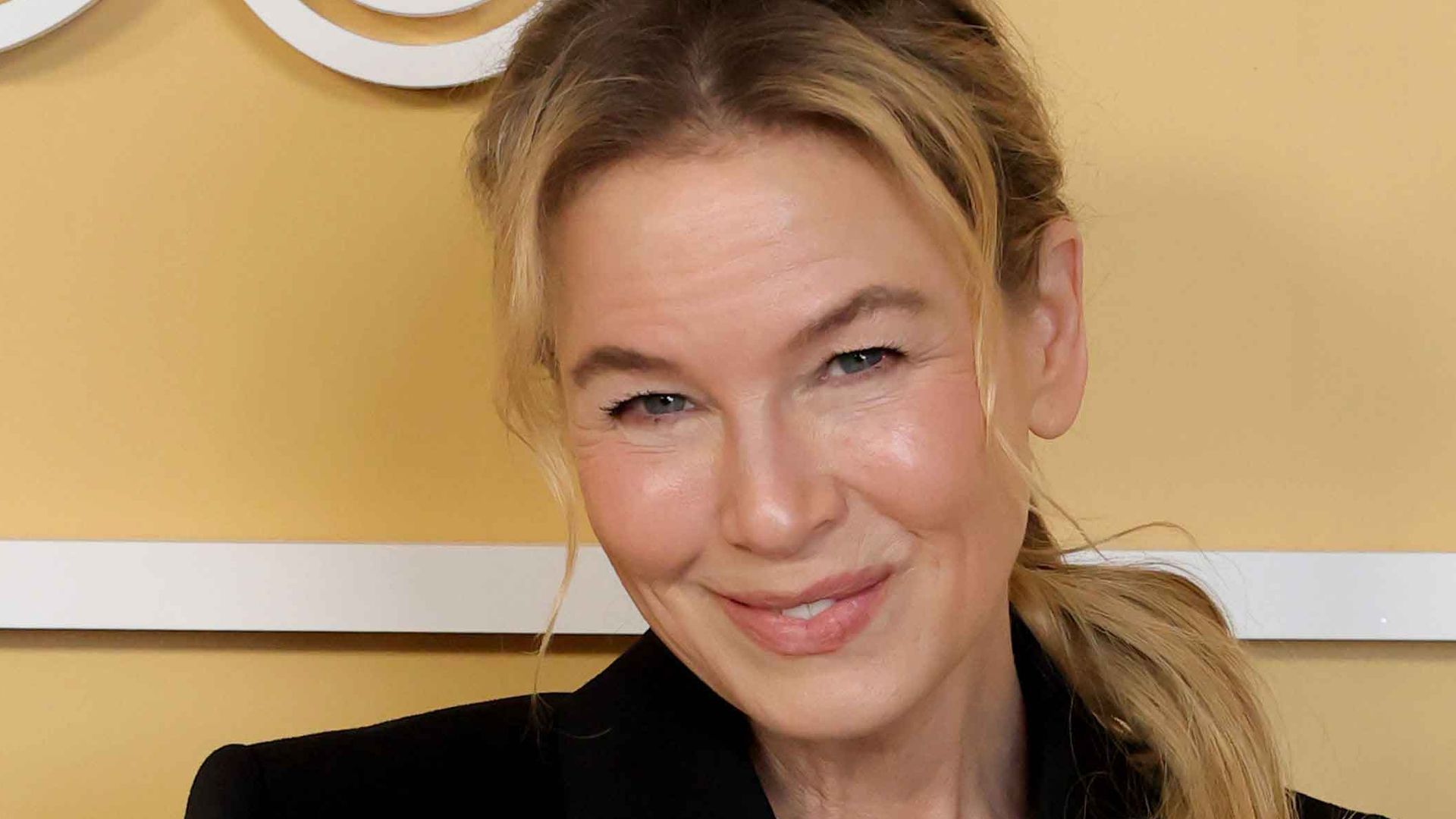 Is this $19 facial tool the secret to Renee Zellweger's youthful skin in Bridget Jones?
