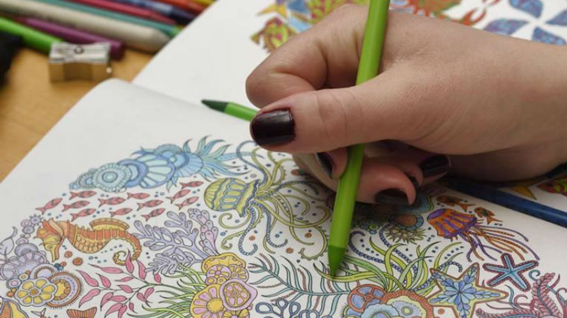 adult colouring in good mental health