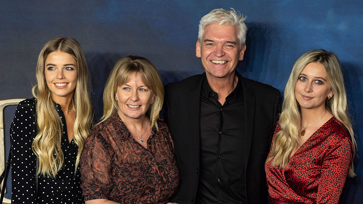 Phillip Schofield Inside His Sweet Relationship With Daughters Molly And Ruby Hello 