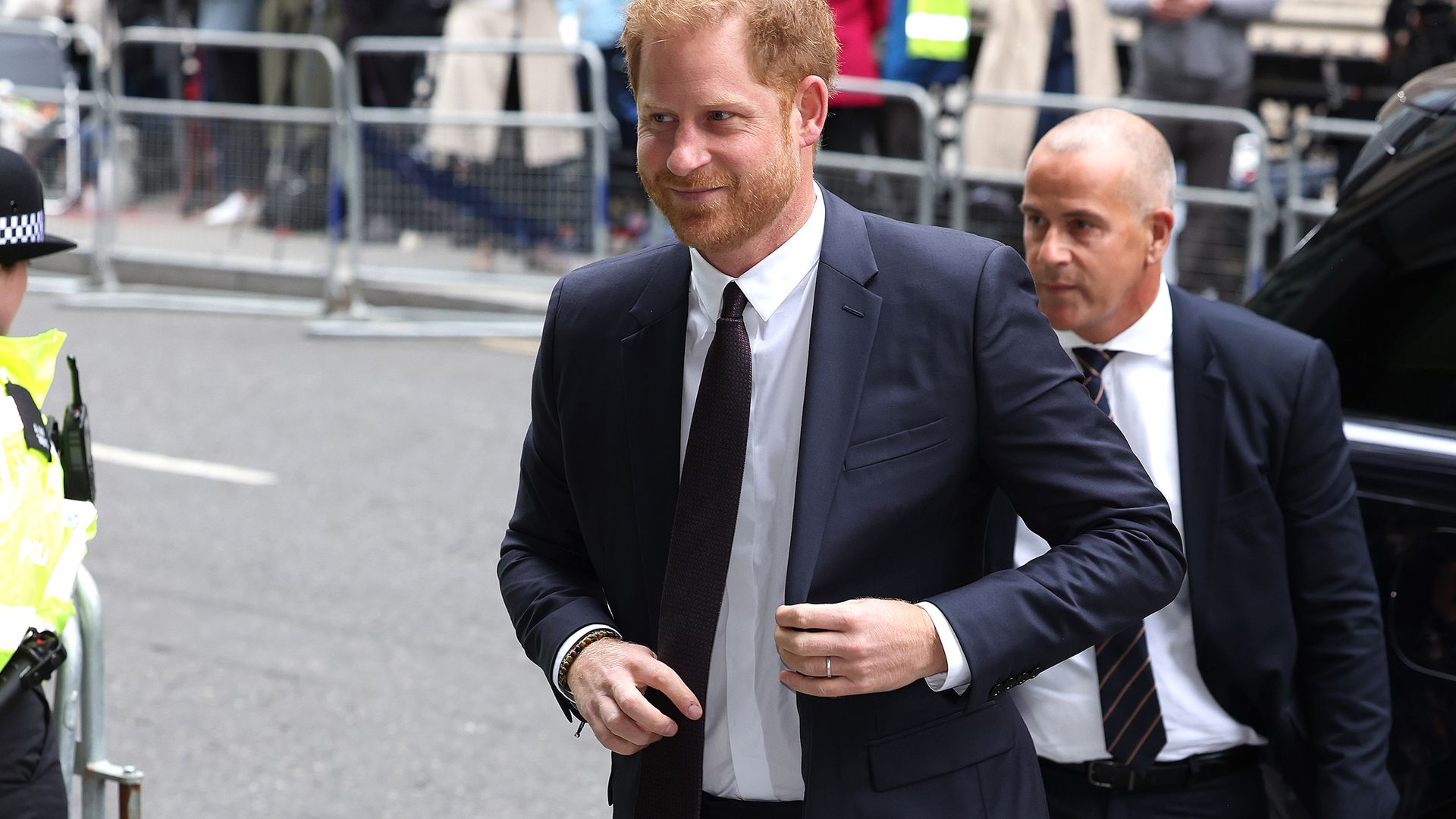 Prince Harry arrives for second day in court – photos and details