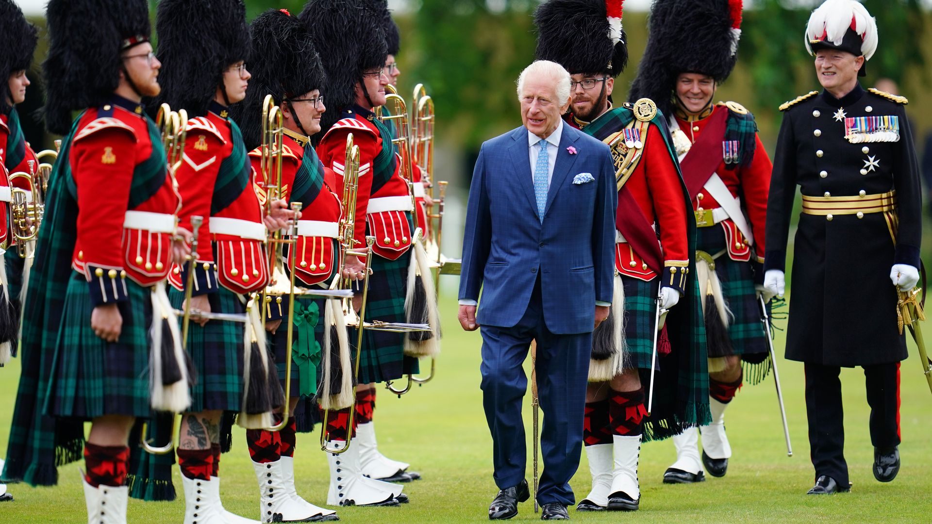 Royal Family Live: King Charles pour accueillir la jardinerie en Écosse et la sortie en solo du prince William 1 90f32366f934 gettyimages 2160228463