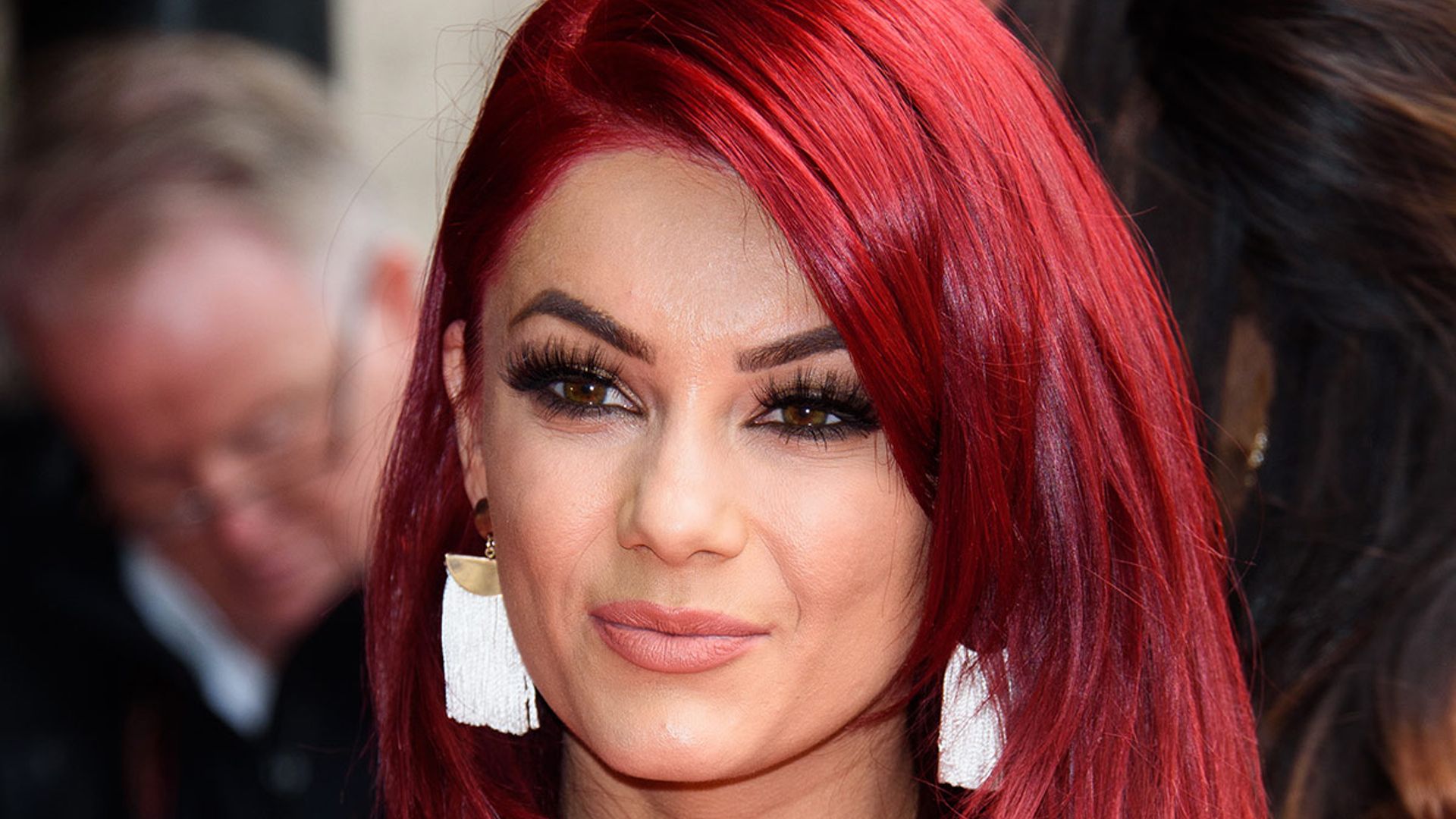 dianne buswell red carpet look