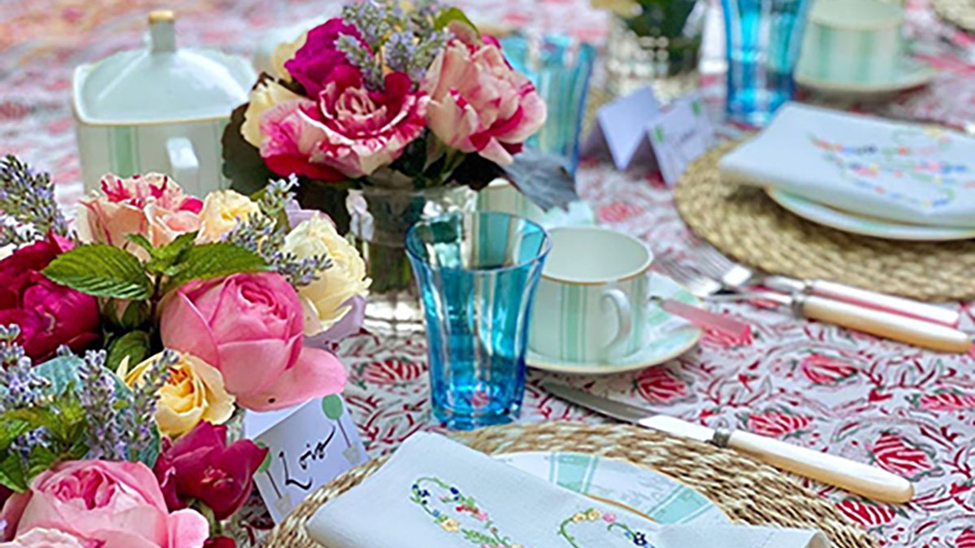 lay london spring tablescape