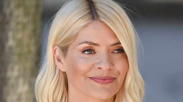 holly willoughby green dress