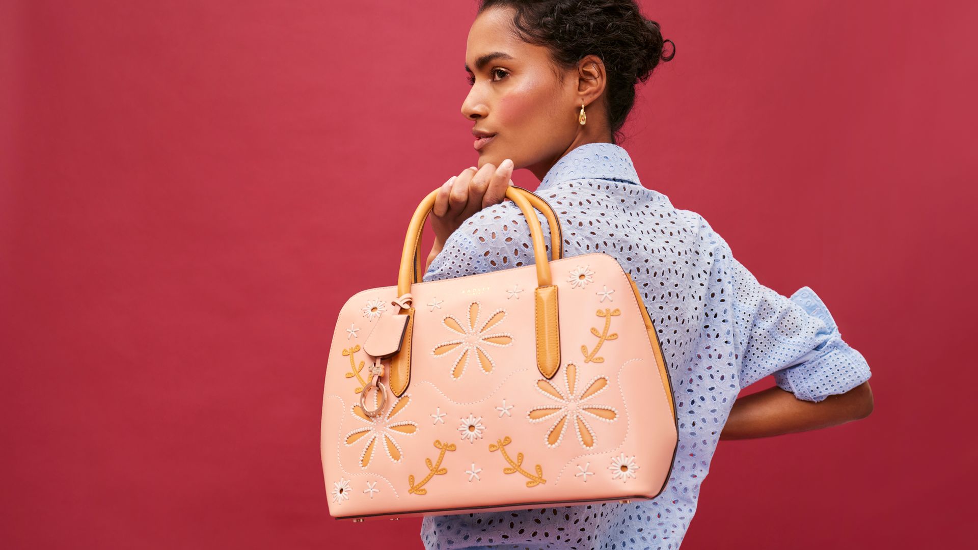 Incredible: Woman Transforms Louis Vuitton Shopping Bag Into