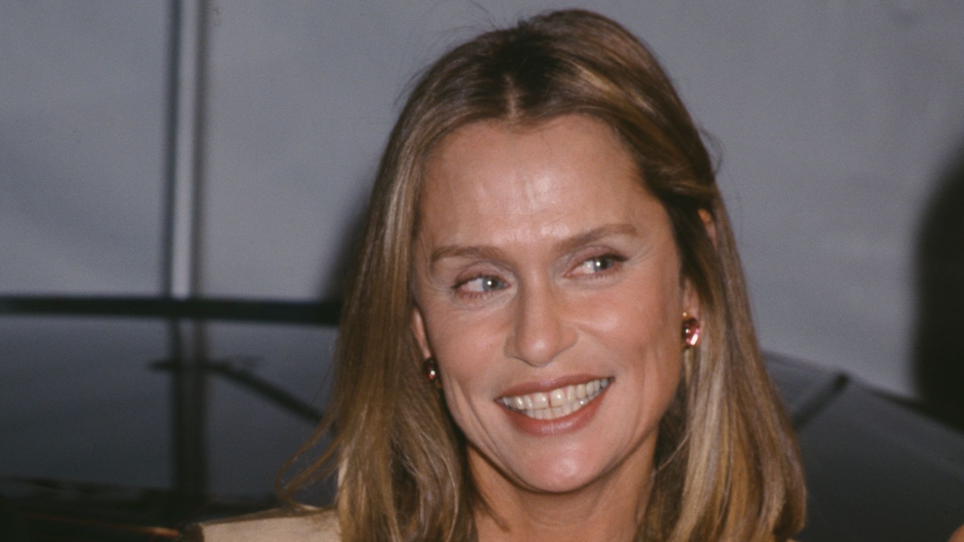 American model and actress Lauren Hutton attends a party for People Magazine's '50 Most Beautiful People' issue, circa 1998.
