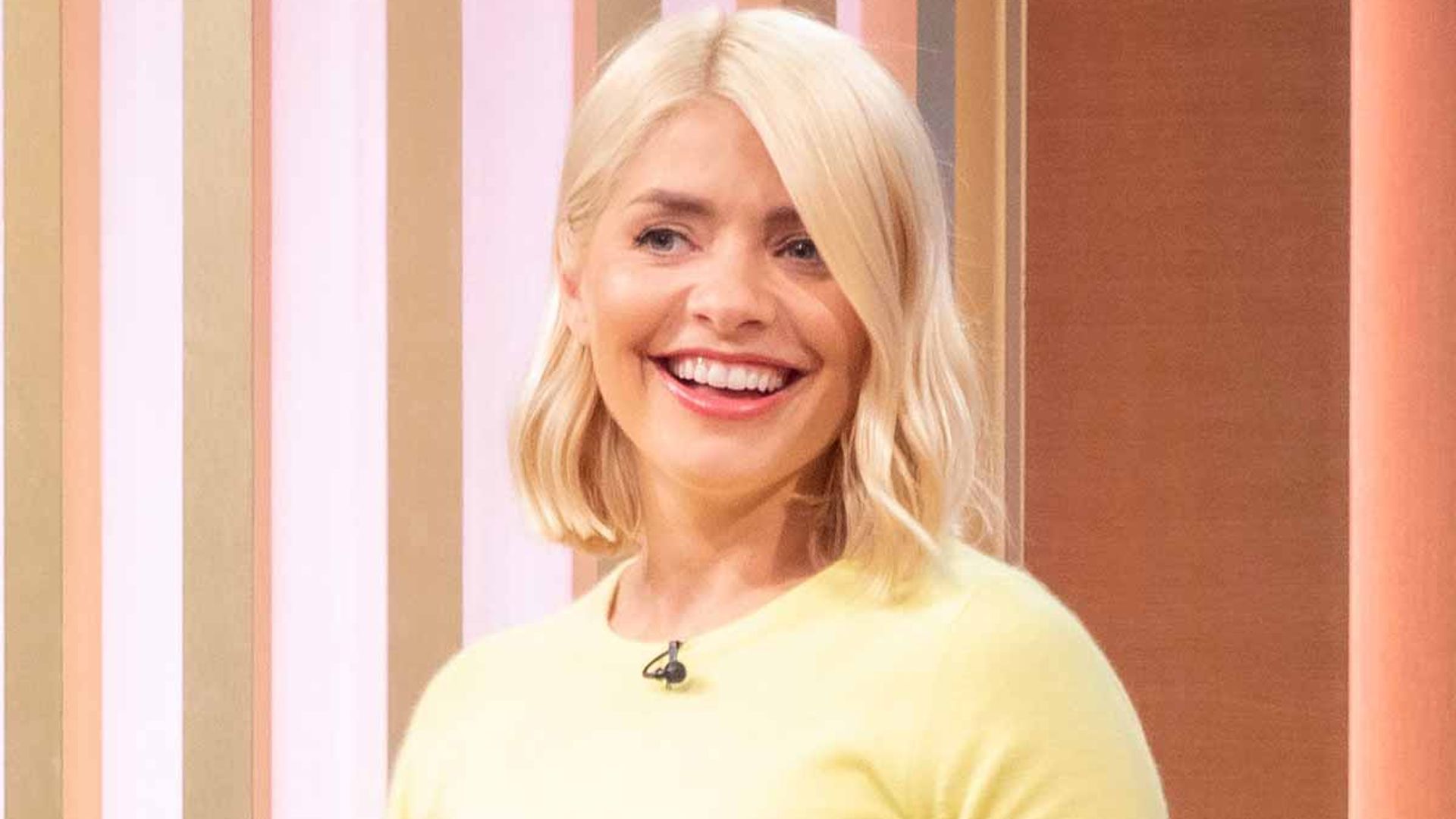 holly willoughby yellow