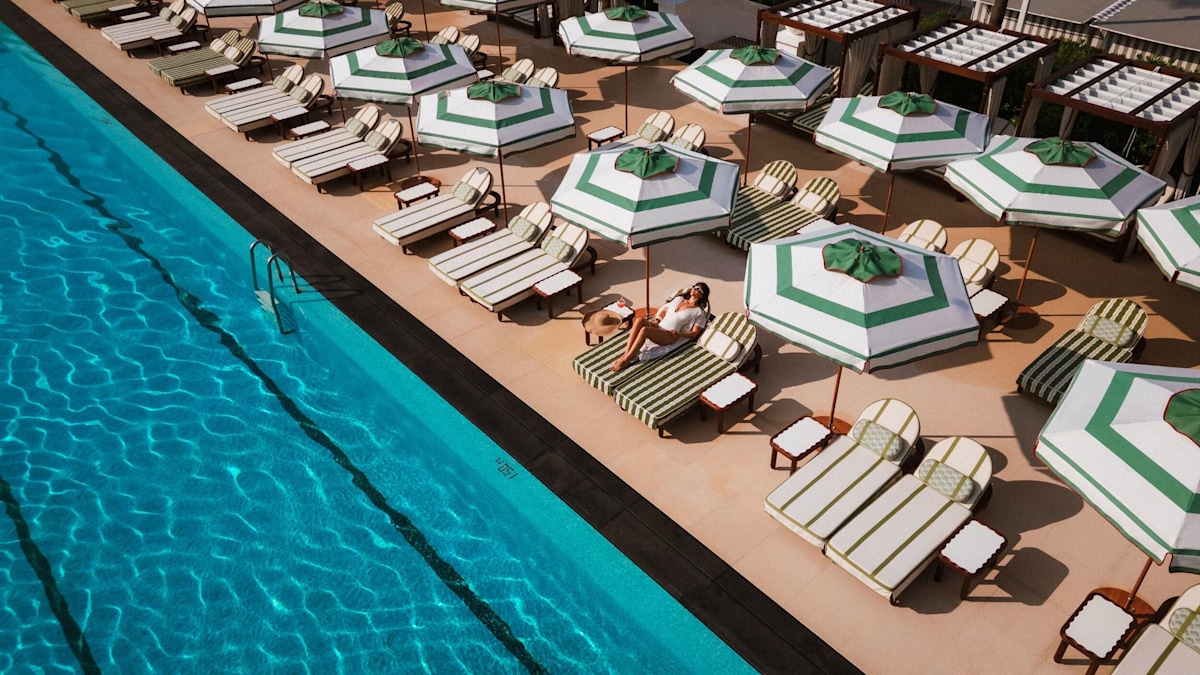 Monte-Carlo minus the crowds: How to live like the jet set in the off-season