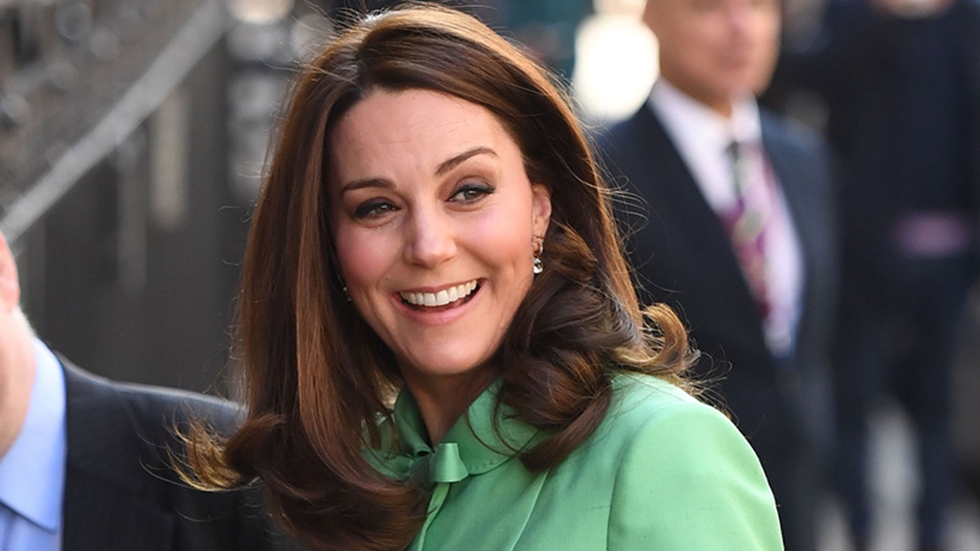 Kate Middleton latest outfit details, the duchess wears mint green coat ...