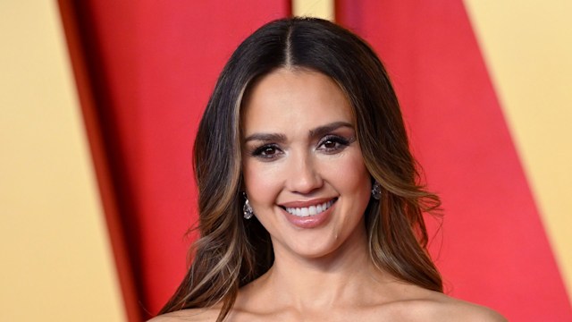 Jessica Alba attends the 2024 Vanity Fair Oscar Party hosted by Radhika Jones at the Wallis Annenberg Center for the Performing Arts on March 10, 2024 in Beverly Hills, California.