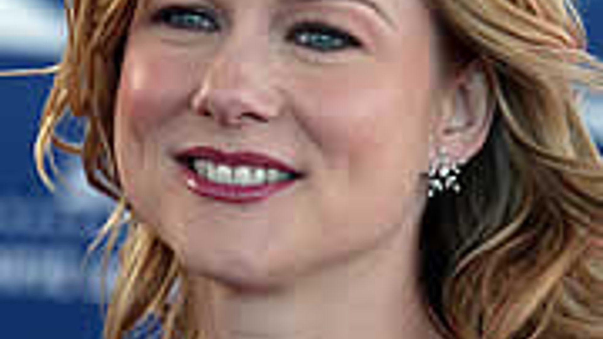 Laura Linney - Biography HELLO!