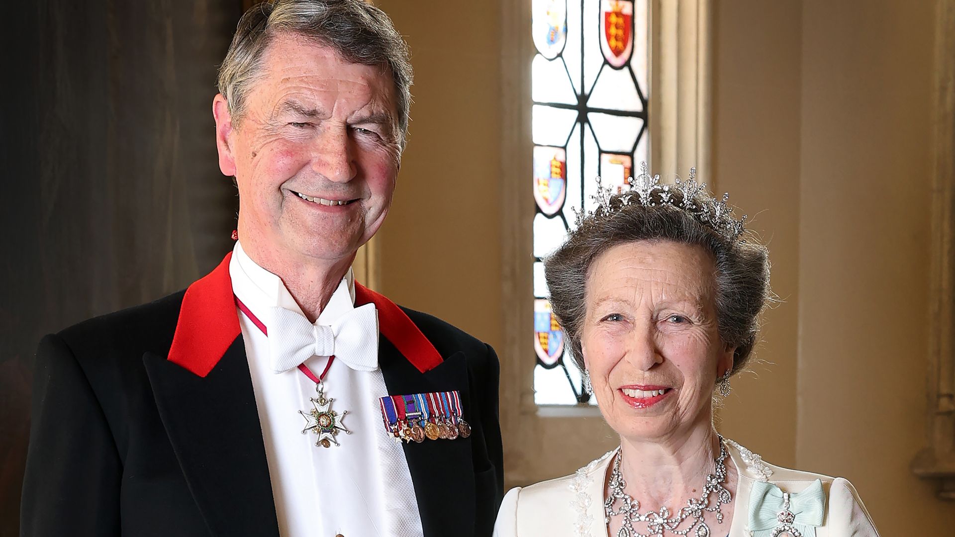 Vice Admiral Sir Tim Laurence and Princess Anne pictured ahead of French state banquet