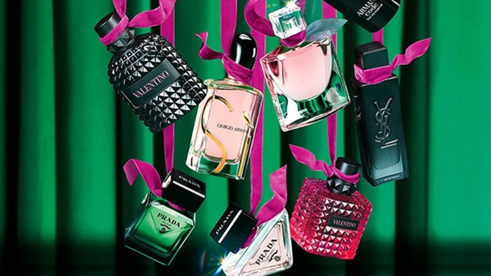 Superdrug's gift shop is the ultimate Christmas shopping hack, with up to 70% off - here's what's on our wish list