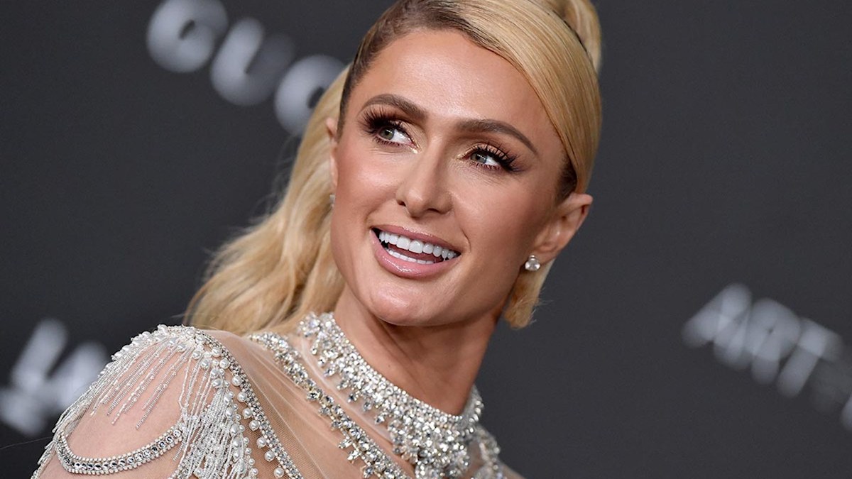 Paris Hilton's stunning Self Portrait bridal shower dress is available ...