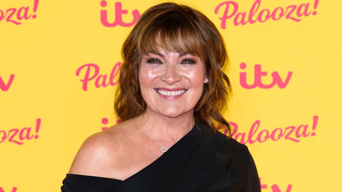 Lorraine Kelly shows off her BIKINI body on Indian holiday | HELLO!