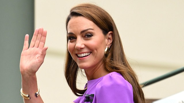 Kate Middleton waving at Wimbledon