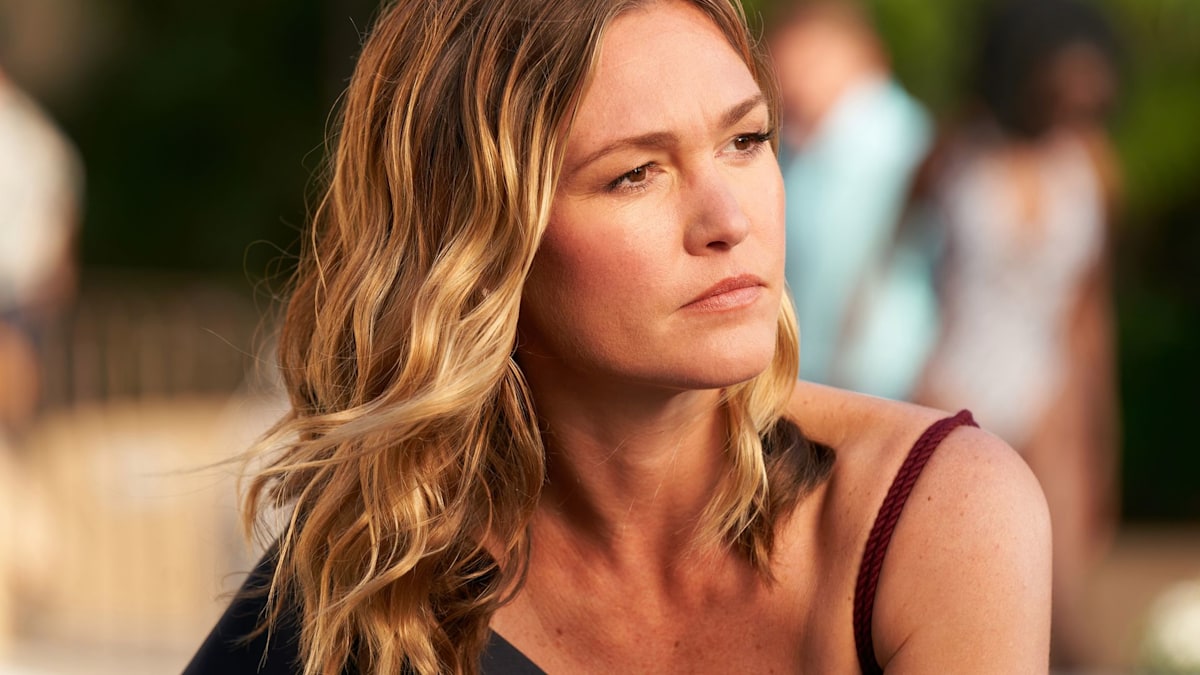 Netflix viewers rave over 'unmissable' and 'glamourous' British ...