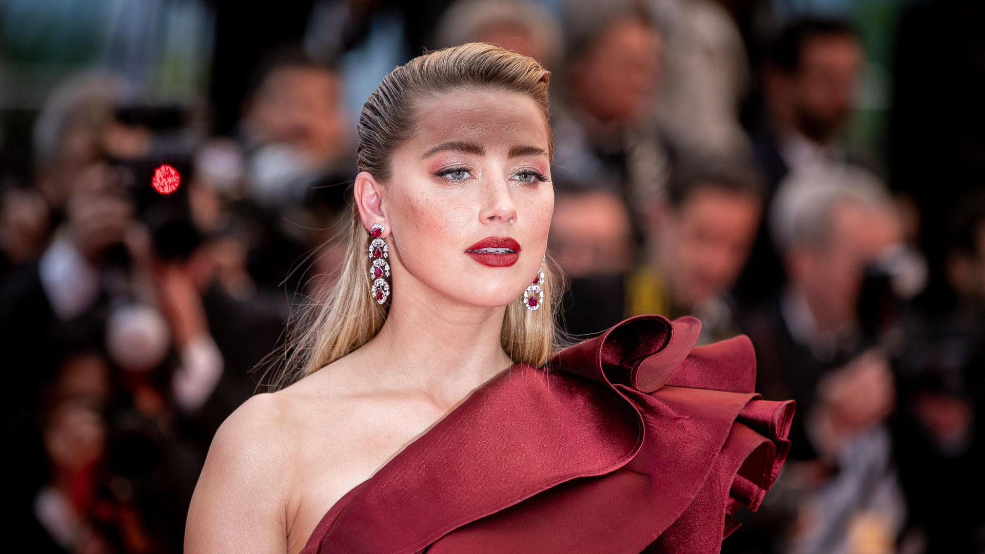 Amber Heard attends the screening of "Pain And Glory (Dolor Y Gloria/ Douleur Et Glorie)" during the 72nd annual Cannes Film Festival on May 17, 2019 in Cannes, France