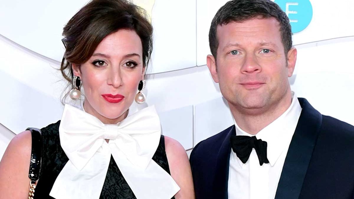 Dermot O'Leary's wife shares positive update on stolen wedding ring ...