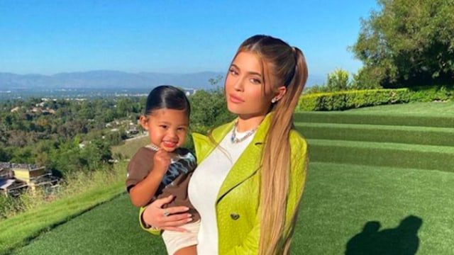 kylie jenner inside garden daughter stormi